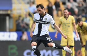 Cagliari rosso di rabbia dopo gli errori arbitrali: indetto silenzio stampa