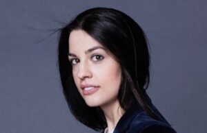 La compagna di Elly Schlein contro le foto paparazzate