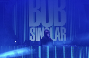 Cagliari, in 5 mila ballano con Bob Sinclair: quasi due ore di grande festa