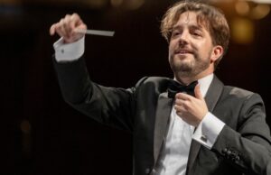 Teatro Lirico, applausi a scena aperta per la direzione di Jaume Santonja