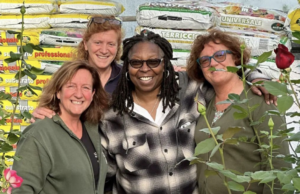 La star hollywoodiana Whoopi Goldberg in vacanza tra Sassari e Alghero