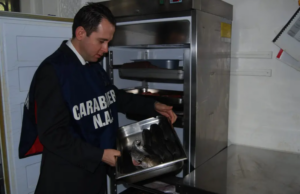 Servivano sushi non abbattuto: sigilli a ristorante cinese a Cagliari