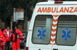 Siamaggiore, morto il vigile caduto mentre potava un albero