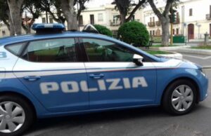 Tragica scoperta a Cagliari: mendicante trovato morto in una aiuola