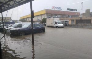Incredibile bomba d’acqua a Carbonia: la città sommersa dalla pioggia