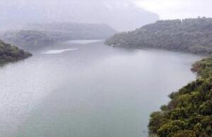 Paura nel Nuorese: piove a dirotto da ore, esonda il fiume Cedrino