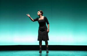 Geppi Cucciari conquista Cagliari: “Le donne sono il vero motore del Paese”