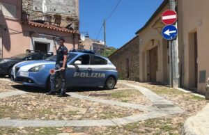 Sparatoria in centro a Nuoro: ora è caccia all’uomo armato
