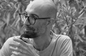 Medico, poeta, fotografo: tutta la vita davanti di Mauro Liggi