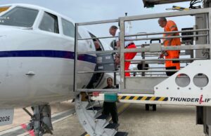 Gemellini in pericolo di vita: volo d’urgenza da Cagliari a Milano