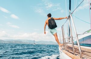 Vacanze in barca: la Sardegna tra le mete preferite dagli italiani