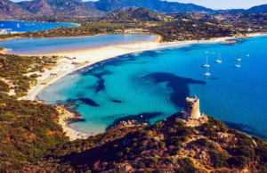 Porto Giunco, c’è il progetto per la Torre: previsti restauro e illuminazione