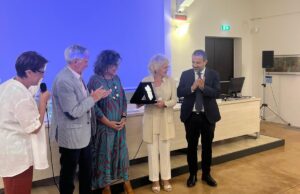 Divulgazione scientifica, Elena Cattaneo riceve il Premio Stintino 2023