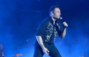 Tiziano Ferro ringrazia la Sardegna: “Ci avete rigenerati con la vostra anima”