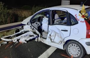 Scontro violento tra auto verso Cagliari: ferito grave ricoverato al Brotzu
