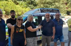 Nuoro, consegnato al comune un mezzo per il trasporto dei disabili