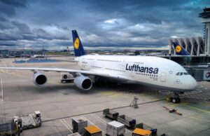 Passeggeri a Elmas, ma le valigie sono in Germania: Lufthansa nel mirino