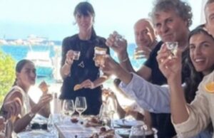 Reunion tra veline sarde: vacanze in Costa Smeralda per Canalis e Satta