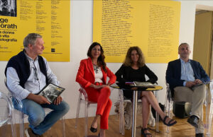 A Cagliari la retrospettiva di Inge Morath, prima fotografa nella Magnum