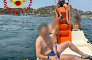 Si allontanano col pedalò a La Pelosa: soccorsa una famiglia