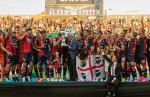 Il 10 luglio parte il ritiro del Cagliari: sfide al Brest, Olbia e Como