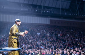 Attesissimo Zalone alla Forte Arena