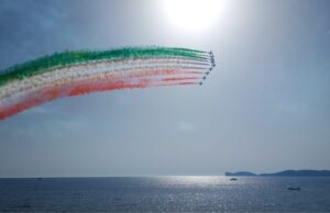 Frecce Tricolori con polemica: “Poetto paralizzato per due giorni”