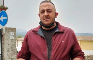 Freddato nella sua auto durante la festa, a Orune è caccia all’assassino