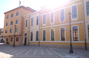 “Restate donne, chiudetevi a chiave”: bufera su commenti sessisti a San Gavino