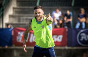 Nandez è innamorato della Sardegna: “Resterei qui a vita”