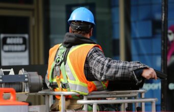 Artigiani sardi: “Paghe adeguate, ma il 55% dei lavoratori qualificati non si trova”