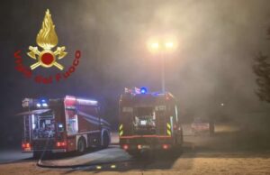 Incendio vicino a hotel e ville di lusso in Costa Smeralda