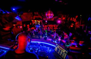 Musica notturna nei locali: il Comune di Quartu fa dietrofront