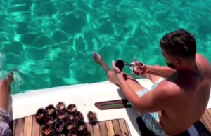 Ricci in barca, Daniele Testa respinge le accuse: “Comprati a Napoli”