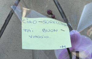“Ciao sorellina, fai buon viaggio”: lo struggente addio in viale Marconi