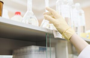 Farmacista di reparto negli ospedali sardi: la proposta al presidente Solinas