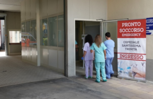 Aggressioni ai medici, Nursing Up: “Subito le guardie nei pronto soccorsi”