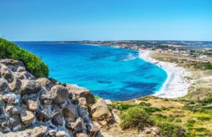 Sardegna al 3° posto tra le mete italiane più popolari d’Europa