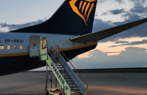 Allarme Ryanair: “Carburante ok solo fino a maggio” | Trema la Sardegna