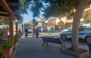 Assemini, pullman urta la testa di un pedone: 68enne in coma farmacologico