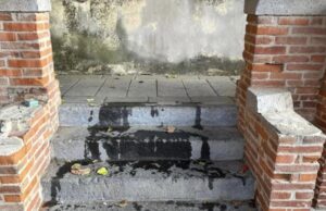 Villacidro, imbrattato con olio l’antico lavatoio: denunciati tre giovani