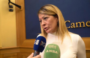 “Si sentivano le urla di dolore”: Marisa Dal Corso accusa gli agenti di Oristano