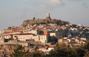 Sconcertante scoperta a Osilo: neonato abbandonato in strada