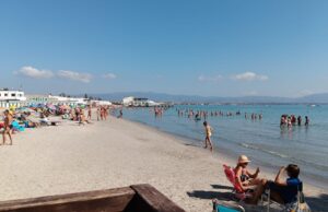 Cagliari, Poetto più accessibile: al via servizio bus per anziani e persone con disabilità