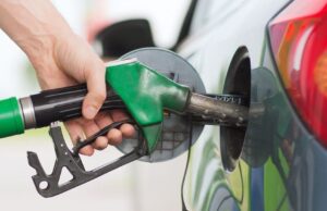 Fa il pieno col gasolio annacquato e l’auto si ferma: risarcito