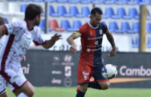 Occasioni, pali e tanta sfortuna: Torres bloccata sullo 0-0 dal Pontedera