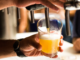 Birra, in Sardegna si spendono 90 euro all’anno per famiglia: cresce l’artigianale