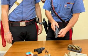 Turista tedesco arrestato a Posada: in casa due pistole e un pugnale