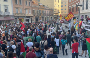 “Fermiamo il massacro”: 500 persone a Cagliari contro il conflitto di Gaza