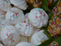 Pasqua, in Sardegna vola il settore dolciario: “Ma manca personale qualificato”